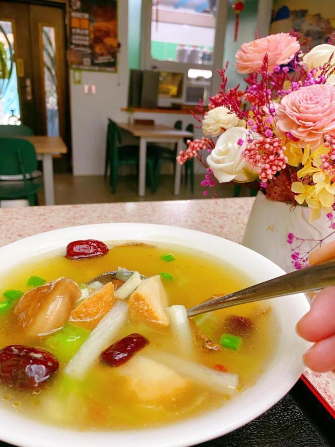 鐵花108 民宿 T'ai-tung エクステリア 写真